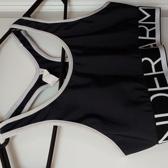 Under Armor, workout bra black with white trim around large - Picture 2 of 7